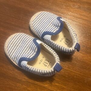 Baby Gap slip on nautical shoes 6-12months